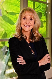 NancyHogshead_Web